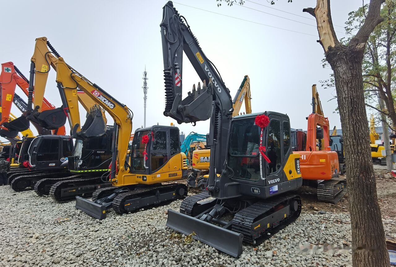 Volvo EC60D - Miniexcavadora: foto 3 Volvo EC60D - Miniexcavadora: foto 3