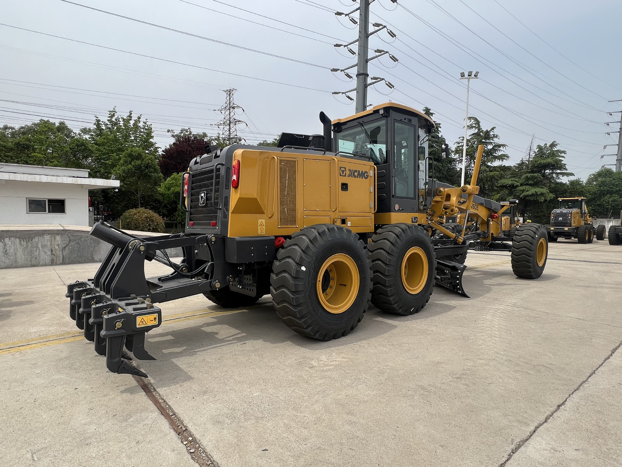 XCMG GR2605 - Grader: foto 1 XCMG GR2605 - Grader: foto 1
