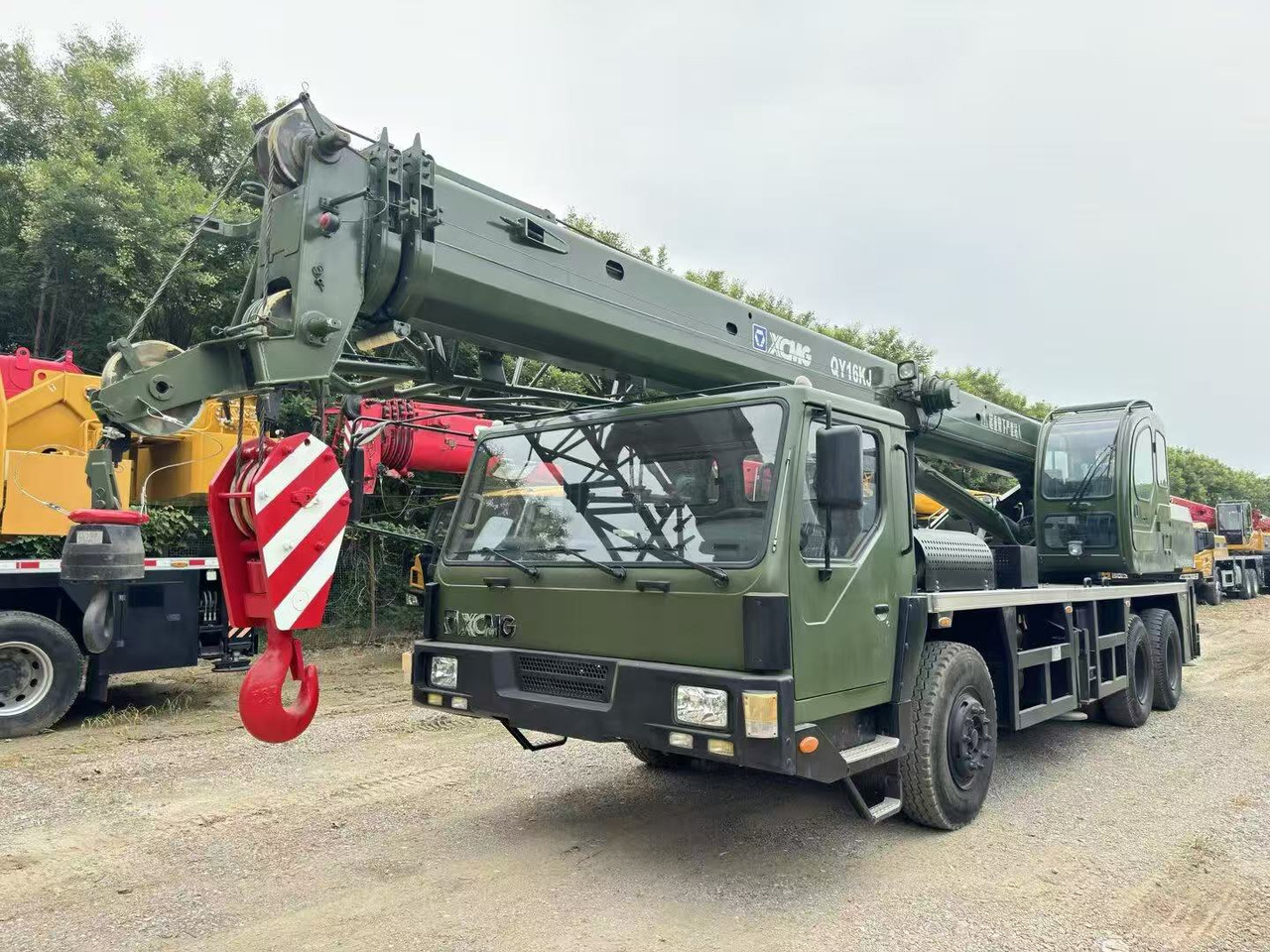 XCMG QY16KJ - Camión grúa: foto 1 XCMG QY16KJ - Camión grúa: foto 1