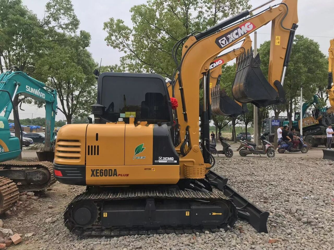 XCMG XE60DA - Miniexcavadora: foto 1 XCMG XE60DA - Miniexcavadora: foto 1