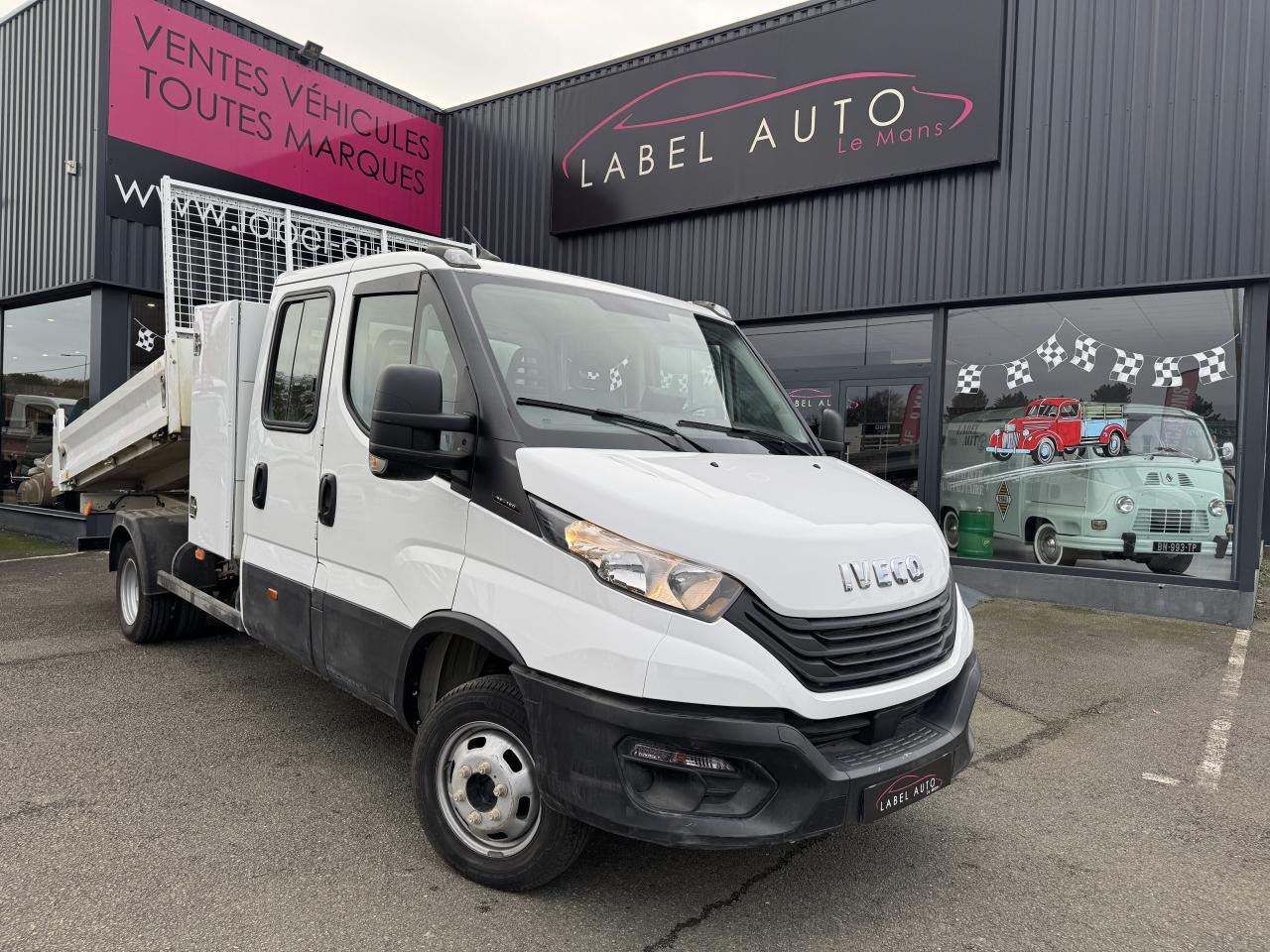 IVECO Daily 35 C 16 D S&S (Quad-Leaf) CHASSIS DOUBLE CABINE 2014 35C/35S CHASSIS CABINE DOUBLE Chassi - Furgoneta basculante, Furgoneta combi: foto 2 IVECO Daily 35 C 16 D S&S (Quad-Leaf) CHASSIS DOUBLE CABINE 2014 35C/35S CHASSIS CABINE DOUBLE Chassi - Furgoneta basculante, Furgoneta combi: foto 2