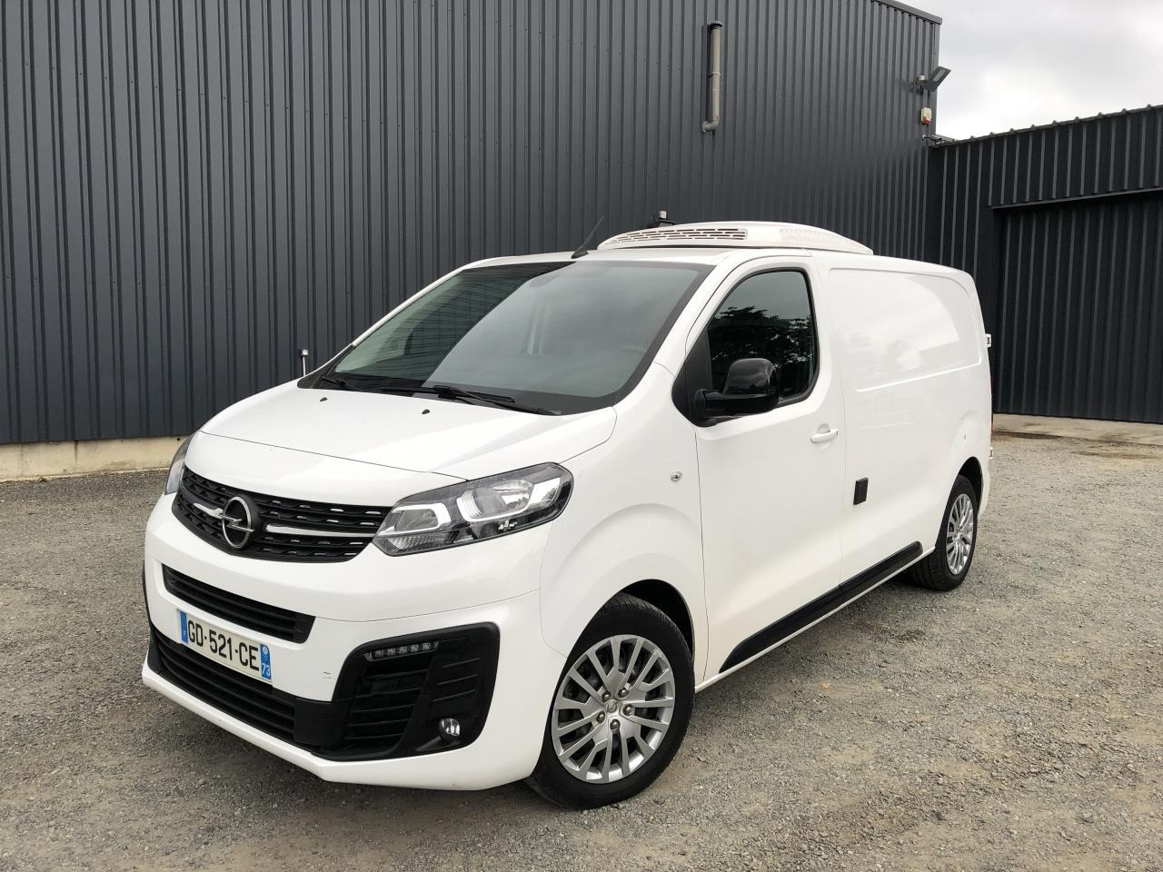 OPEL VIVARO 2.0 D 145CH FRIGORIFIQUE POSITIF THERMOKING - Furgoneta frigorifica: foto 1 OPEL VIVARO 2.0 D 145CH FRIGORIFIQUE POSITIF THERMOKING - Furgoneta frigorifica: foto 1