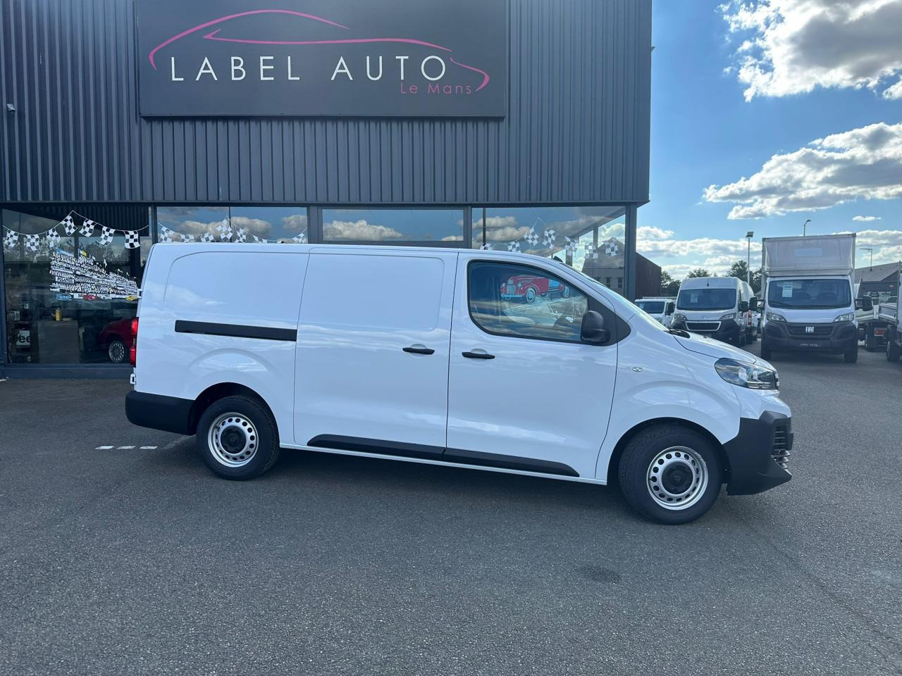 PEUGEOT Expert XL 2.0 BlueHDi 145CH - Furgón: foto 4 PEUGEOT Expert XL 2.0 BlueHDi 145CH - Furgón: foto 4