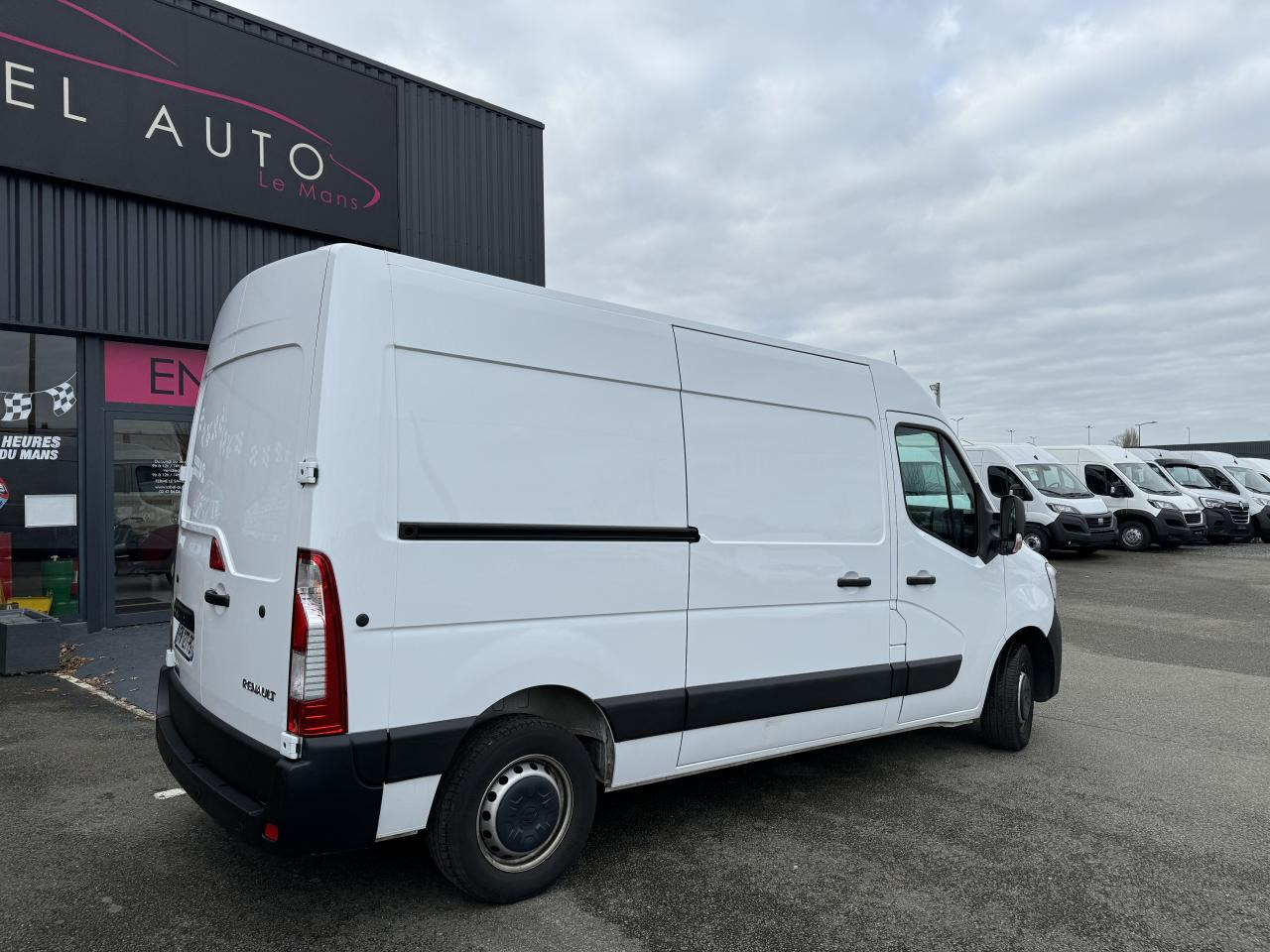 RENAULT MASTER 3T3 L2H2 2.3 DCI 135CH CONFORT - Furgón: foto 5 RENAULT MASTER 3T3 L2H2 2.3 DCI 135CH CONFORT - Furgón: foto 5