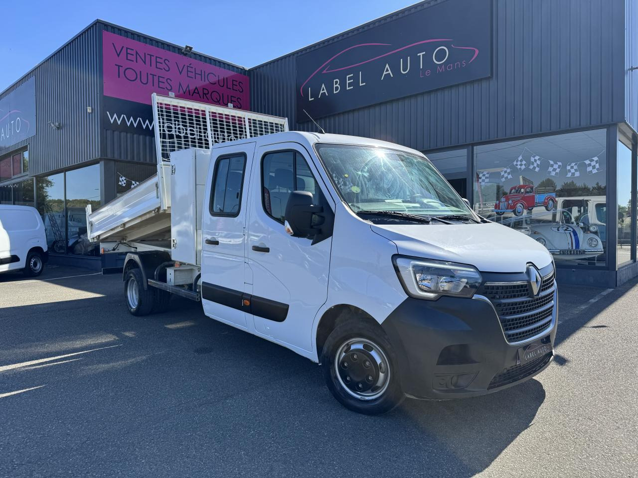 RENAULT MASTER 3T5 BENNE + COFFRE RJ DOUBLE CABINE 6 PL 2.3 DCI 130 CH CONFORT - Furgoneta basculante: foto 2 RENAULT MASTER 3T5 BENNE + COFFRE RJ DOUBLE CABINE 6 PL 2.3 DCI 130 CH CONFORT - Furgoneta basculante: foto 2