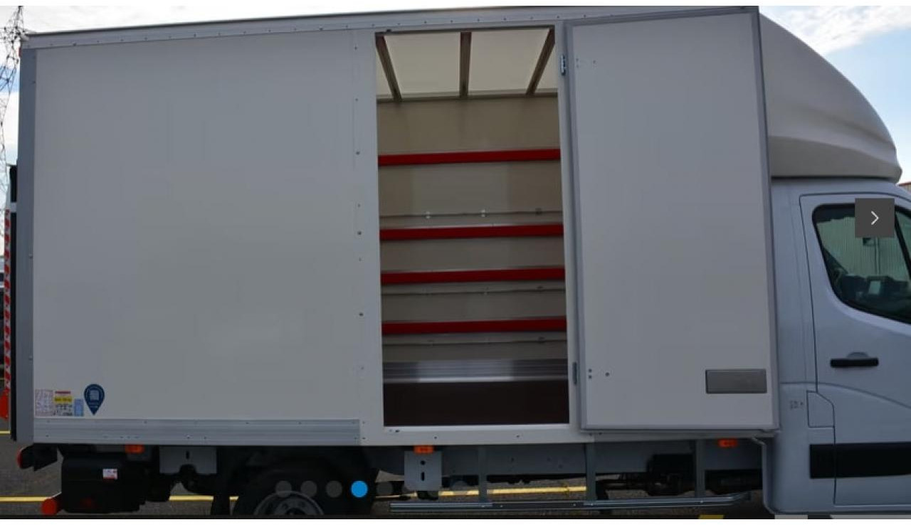 RENAULT Master Confort R3500RJ L4 2.3 dCi - 165 III TRANSPORTS SPECIFIQUES GRAND VOLUME Grand Volume 20m3 P - Furgoneta caja cerrada: foto 5 RENAULT Master Confort R3500RJ L4 2.3 dCi - 165 III TRANSPORTS SPECIFIQUES GRAND VOLUME Grand Volume 20m3 P - Furgoneta caja cerrada: foto 5