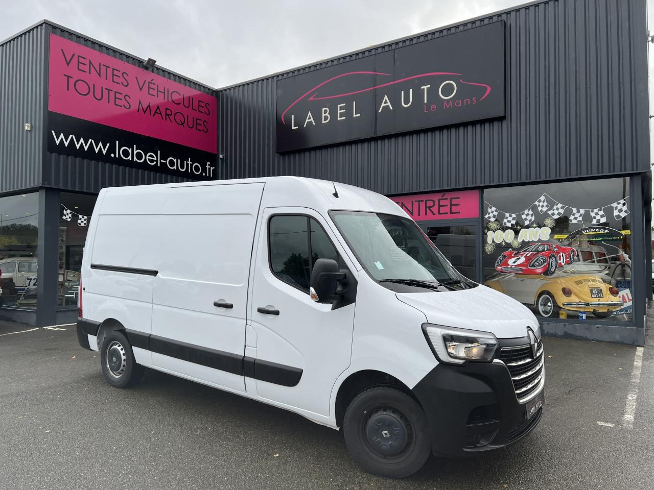 RENAULT Master Grand Confort F3300 L2H2 2.3 dCi - 135  III FOURGON Fourgon L2H2 Traction PHASE 3 - Furgón: foto 1 RENAULT Master Grand Confort F3300 L2H2 2.3 dCi - 135  III FOURGON Fourgon L2H2 Traction PHASE 3 - Furgón: foto 1