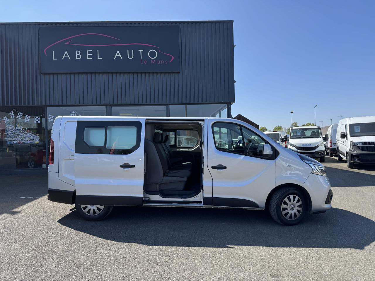Furgoneta combi Renault Trafic L2H1 2.0 DCI 145CH CABINE APPROFONDIE 6 PLACES CONFORT EDC: foto 1