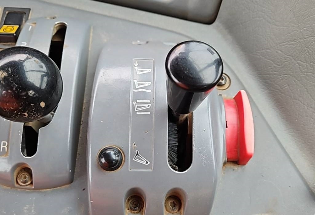 Dúmper articulado Volvo A 40 E: foto 15