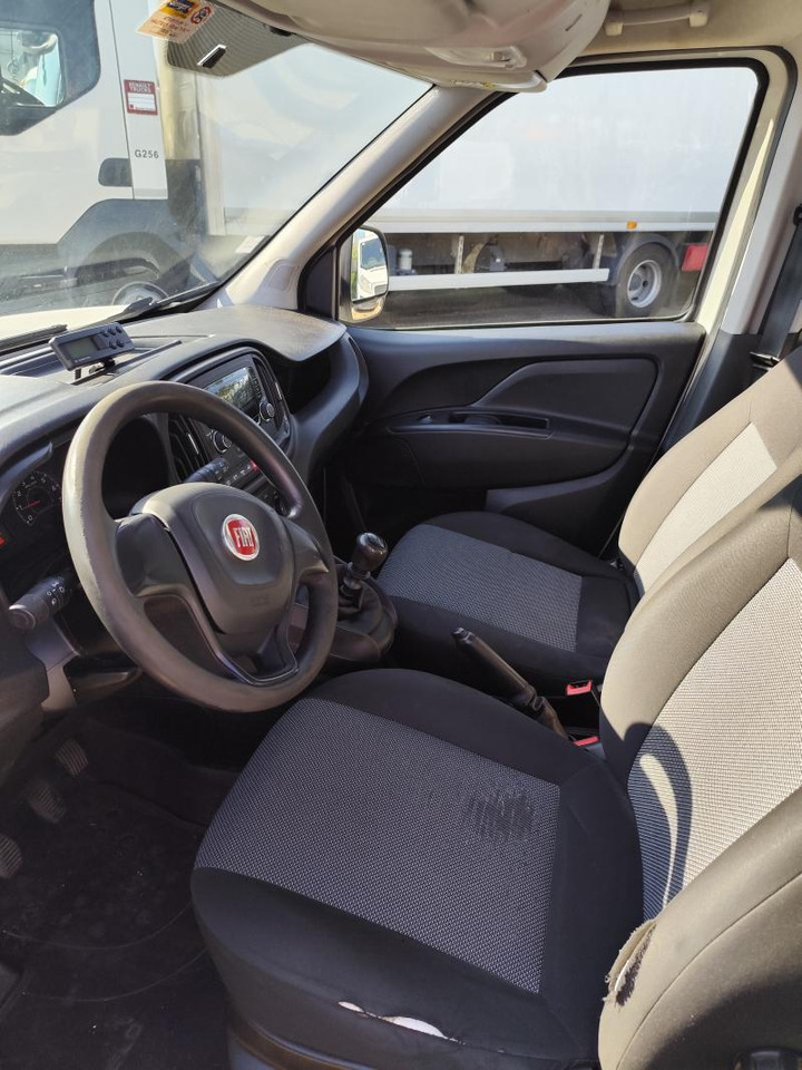Fiat Doblo PC Caisse Frigorifique - Furgoneta frigorifica: foto 5 Fiat Doblo PC Caisse Frigorifique - Furgoneta frigorifica: foto 5