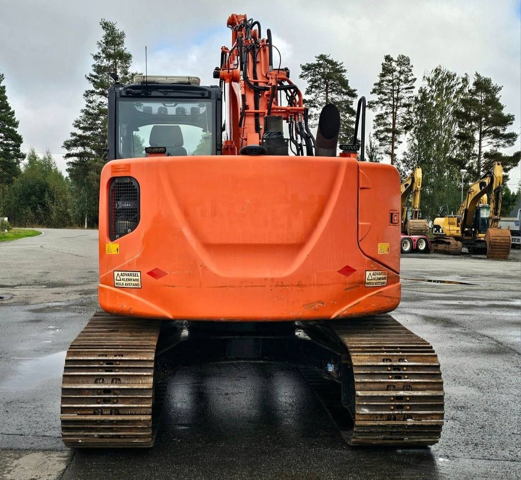 Hitachi ZX 135 US-5 - Excavadora de cadenas: foto 4 Hitachi ZX 135 US-5 - Excavadora de cadenas: foto 4