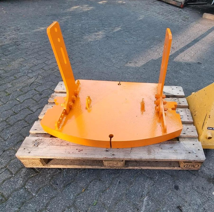 Heckgewicht Unimog 405 U400 U 300 500 400 318 423 427 429 430 530 527 535 Kontergewicht Mulag Mähausleger Böschungsmulcher Dücker - Contrapeso: foto 1 Heckgewicht Unimog 405 U400 U 300 500 400 318 423 427 429 430 530 527 535 Kontergewicht Mulag Mähausleger Böschungsmulcher Dücker - Contrapeso: foto 1
