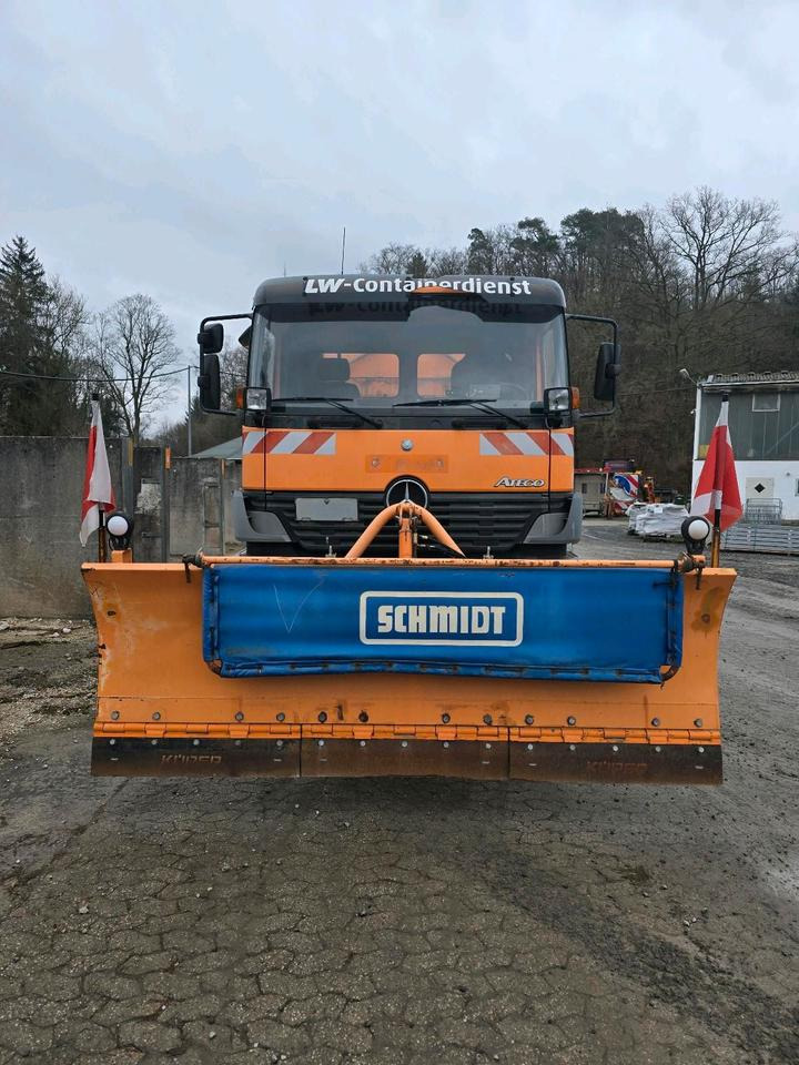 Mercedes-Benz Allrad Atego 1828 AK Absetzkipper Meiller Schmidt Schneepflug Küpper-Weisser Salzstreuer Allrad - Máquina quitanieve: foto 5 Mercedes-Benz Allrad Atego 1828 AK Absetzkipper Meiller Schmidt Schneepflug Küpper-Weisser Salzstreuer Allrad - Máquina quitanieve: foto 5