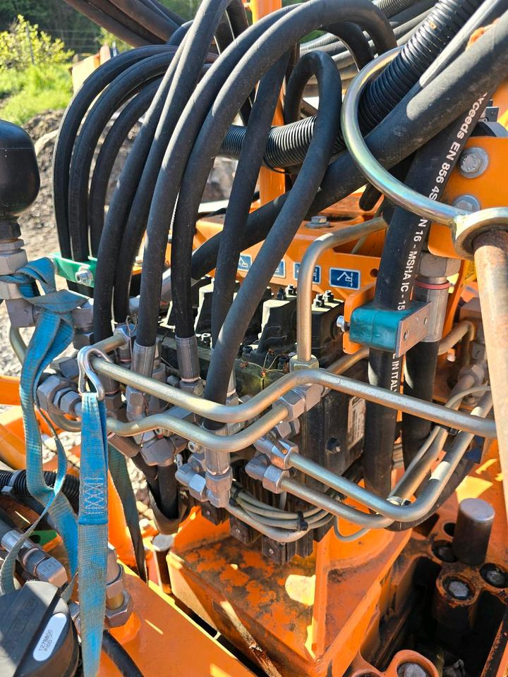 Mulag MHU 800 2013 Mähausleger Böschungsmäher Böschungsmulcher für Unimog 405 U 300 400 500 318 423 427 430 527 535 530 Mercedes-Benz - Desbrozadora de brazo: foto 5 Mulag MHU 800 2013 Mähausleger Böschungsmäher Böschungsmulcher für Unimog 405 U 300 400 500 318 423 427 430 527 535 530 Mercedes-Benz - Desbrozadora de brazo: foto 5