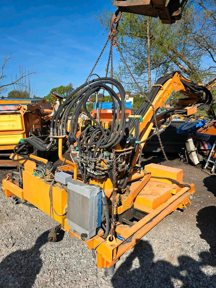 Mulag MHU 800 Mähausleger Böschungsmäher Böschungsmulcher für Unimog 405 U 300 400 500 318 423 427 430 527 535 530 Mercedes-Benz - Desbrozadora de brazo: foto 3 Mulag MHU 800 Mähausleger Böschungsmäher Böschungsmulcher für Unimog 405 U 300 400 500 318 423 427 430 527 535 530 Mercedes-Benz - Desbrozadora de brazo: foto 3