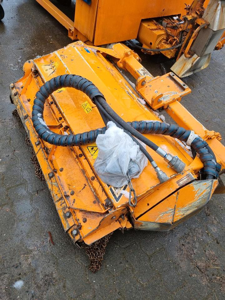 Mulag UMK 12 Mulchkopf Universalmulchkopf Mähkorb Mähausleger Böschungsmulcher Böschungsmäher Seitenmulcher Dücker Unimog Gilbers - Desbrozadora de martillos: foto 2 Mulag UMK 12 Mulchkopf Universalmulchkopf Mähkorb Mähausleger Böschungsmulcher Böschungsmäher Seitenmulcher Dücker Unimog Gilbers - Desbrozadora de martillos: foto 2