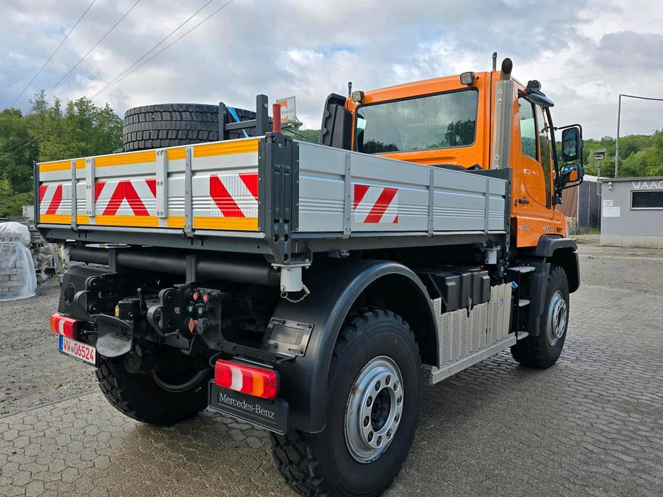 Neuwertiger Unimog U530 7800km EAS Easy-Drive Mercedes-Benz U 530 UGN UGE 405 527 535 435 430 Kipper - Máquina quitanieve: foto 4 Neuwertiger Unimog U530 7800km EAS Easy-Drive Mercedes-Benz U 530 UGN UGE 405 527 535 435 430 Kipper - Máquina quitanieve: foto 4