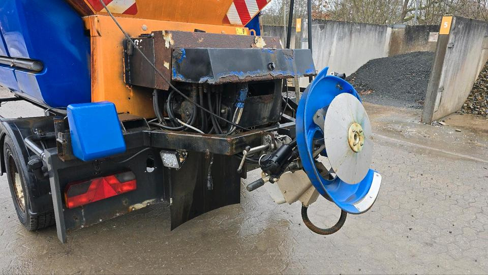 Schmidt Stratos B35-30 AWCLN-490 3,5m3 Salzstreuanhänger Bandstreuer Streuanhänger IMSSF Salzstreuer Winterdienst Streuautomat Streusilo Solestreuer - Esparcidor de sal: foto 5 Schmidt Stratos B35-30 AWCLN-490 3,5m3 Salzstreuanhänger Bandstreuer Streuanhänger IMSSF Salzstreuer Winterdienst Streuautomat Streusilo Solestreuer - Esparcidor de sal: foto 5