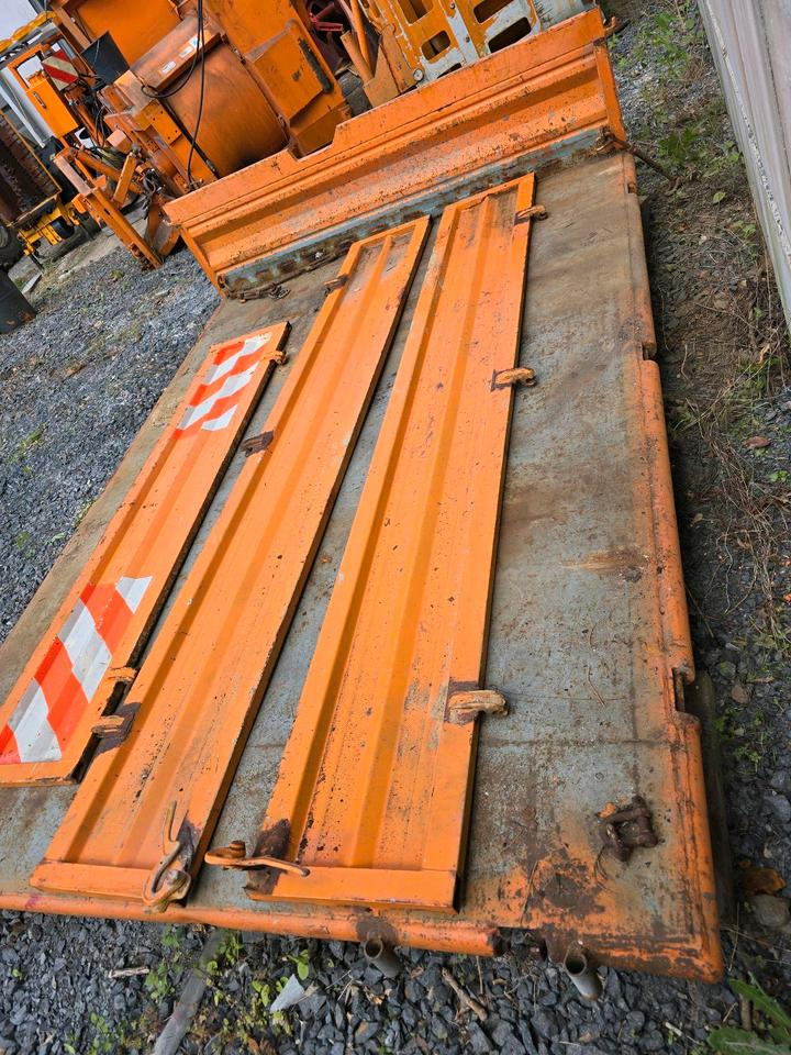 Unimog Pritsche Kipperpritsche 424 435 427 U 1650 2150 1450 1550 1400 1600 1200 - Carrocería basculante: foto 4 Unimog Pritsche Kipperpritsche 424 435 427 U 1650 2150 1450 1550 1400 1600 1200 - Carrocería basculante: foto 4