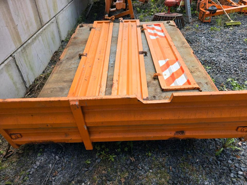 Unimog Pritsche Kipperpritsche 424 435 427 U 1650 2150 1450 1550 1400 1600 1200 - Carrocería basculante: foto 2 Unimog Pritsche Kipperpritsche 424 435 427 U 1650 2150 1450 1550 1400 1600 1200 - Carrocería basculante: foto 2