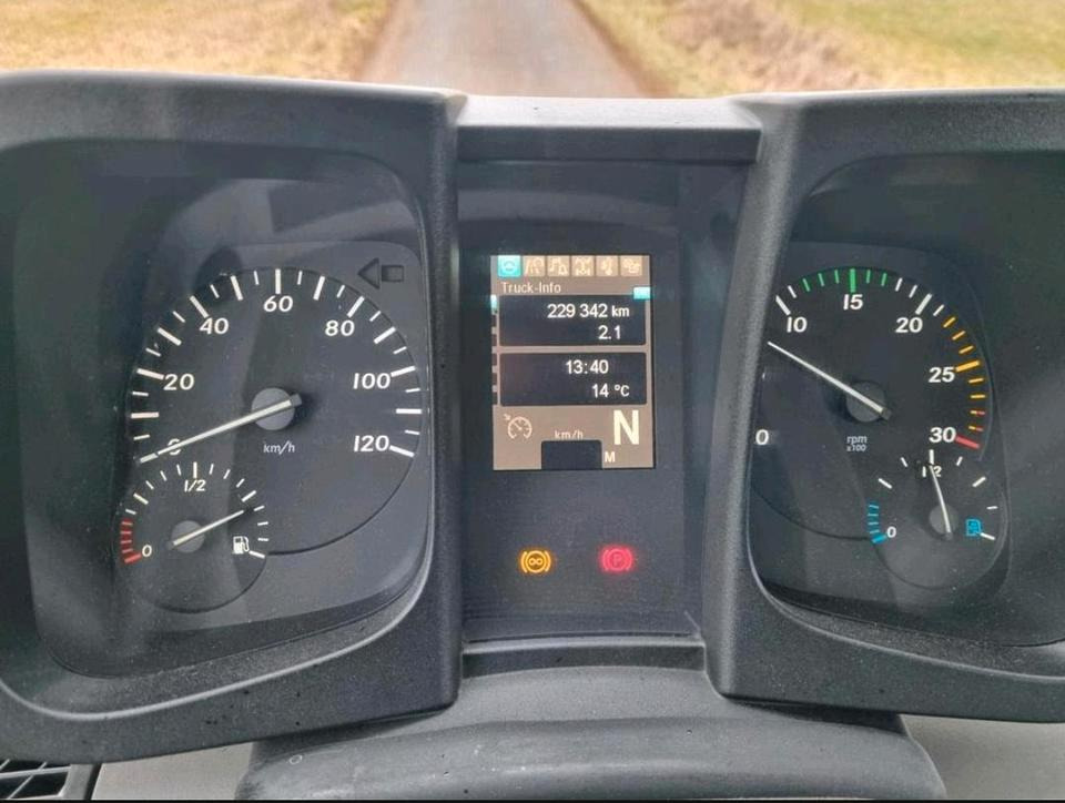 Vehículo municipal, Camión chasis Unimog U318 Mercedes Benz U 318 UGE UGN 405/10 405/12 Ad Blue Euro 6 EAS: foto 9 Vehículo municipal, Camión chasis Unimog U318 Mercedes Benz U 318 UGE UGN 405/10 405/12 Ad Blue Euro 6 EAS: foto 9