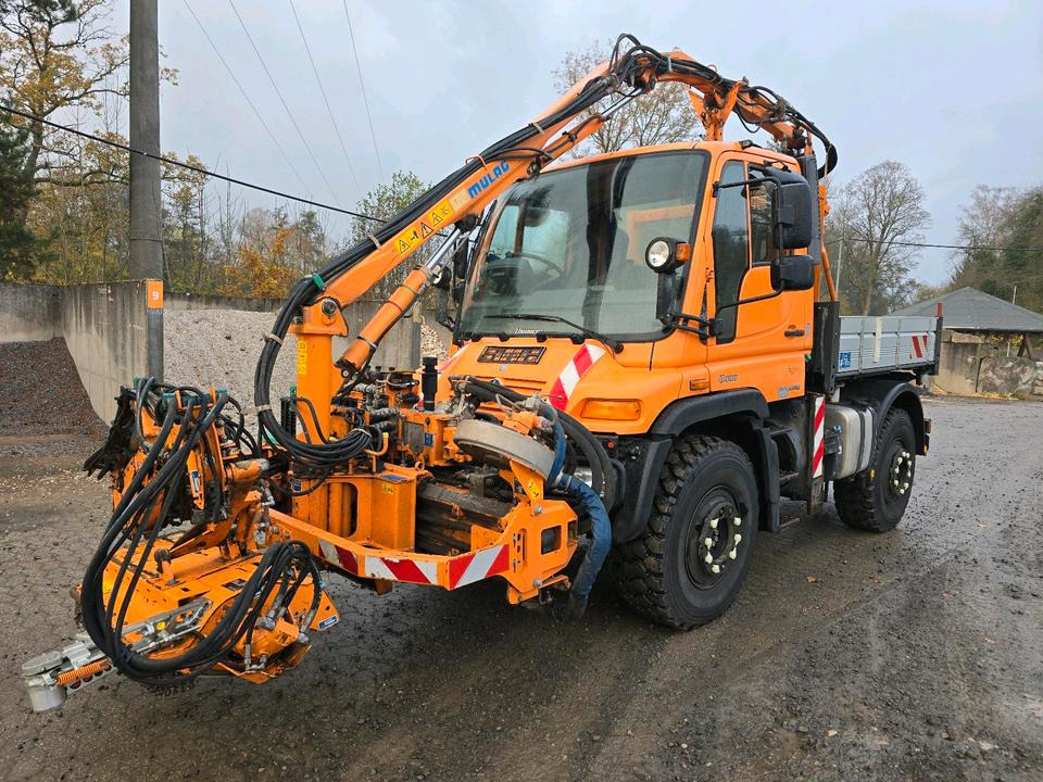 Unimog U400 2011 Bluetec 5 Mercedes-Benz 405 423 427 300 U 500 Mulag MKM Mähausleger Böschungsmäher Böschungsmulcher FME Dücker - Vehículo municipal: foto 1 Unimog U400 2011 Bluetec 5 Mercedes-Benz 405 423 427 300 U 500 Mulag MKM Mähausleger Böschungsmäher Böschungsmulcher FME Dücker - Vehículo municipal: foto 1