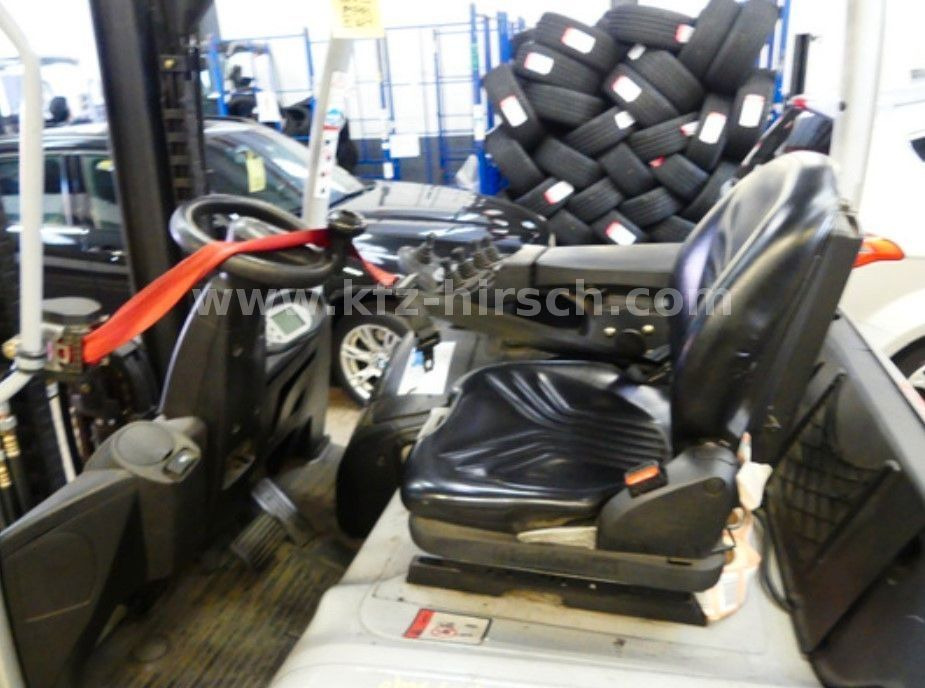 Still RX20 - 18 hydrl. Zinkenverstellung | 4-Rad |1.Hd - Carretilla elevadora eléctrica: foto 5 Still RX20 - 18 hydrl. Zinkenverstellung | 4-Rad |1.Hd - Carretilla elevadora eléctrica: foto 5