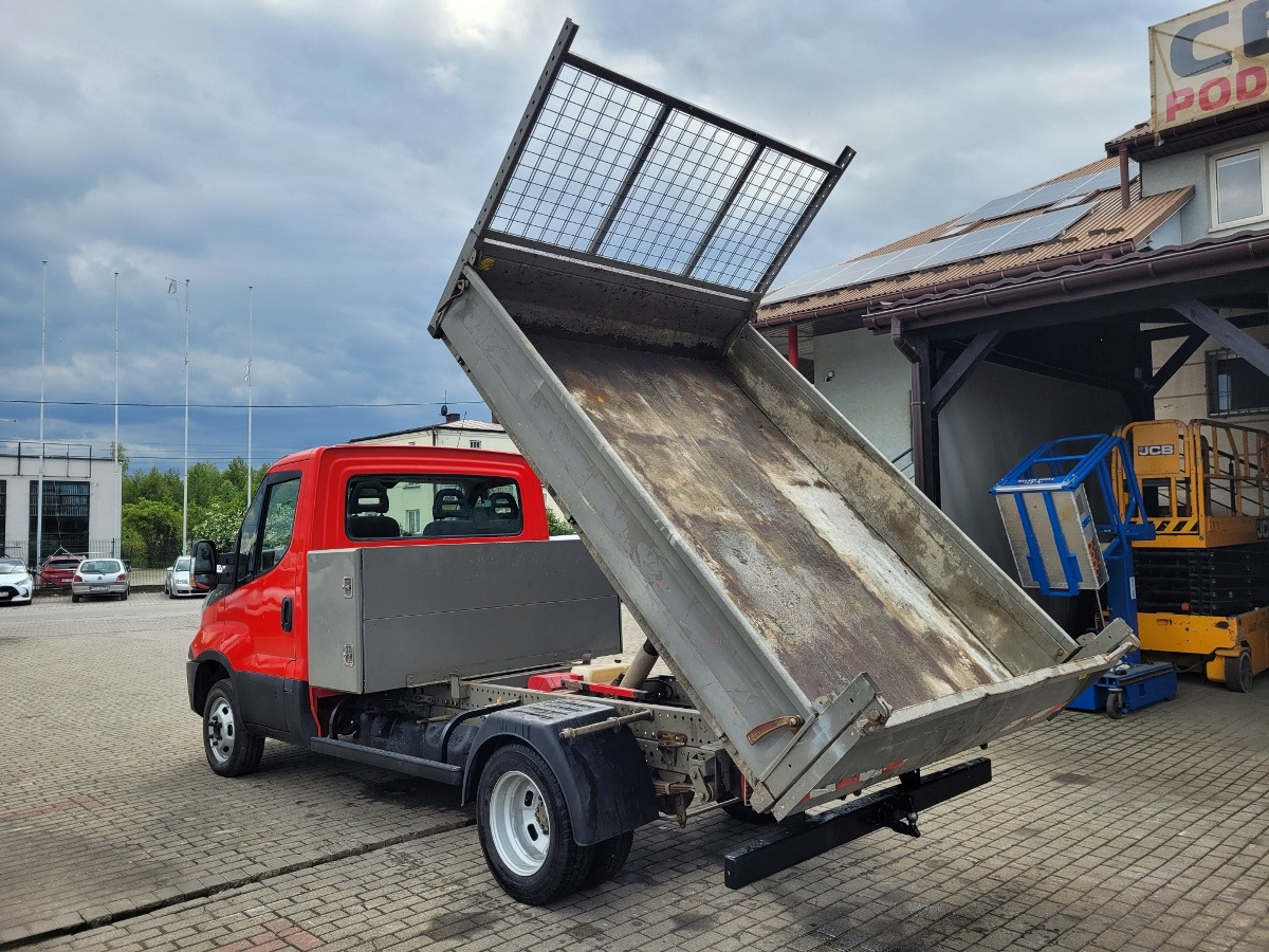 Iveco Daily 35C13 wywrotka kipper benne dump truck - Furgoneta basculante: foto 4 Iveco Daily 35C13 wywrotka kipper benne dump truck - Furgoneta basculante: foto 4