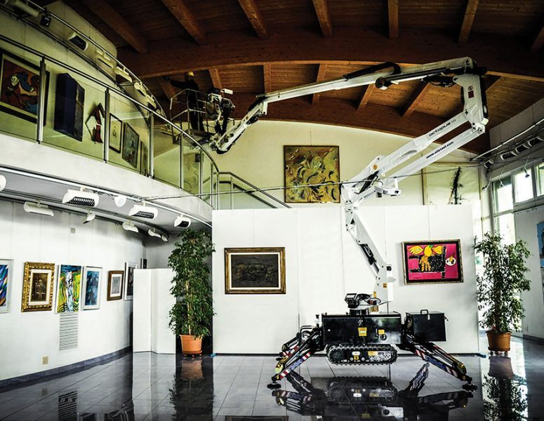 Oil&Steel Octopus 14 podnośnik koszowy na gąsienicach 14 m - Plataforma araña: foto 2 Oil&Steel Octopus 14 podnośnik koszowy na gąsienicach 14 m - Plataforma araña: foto 2