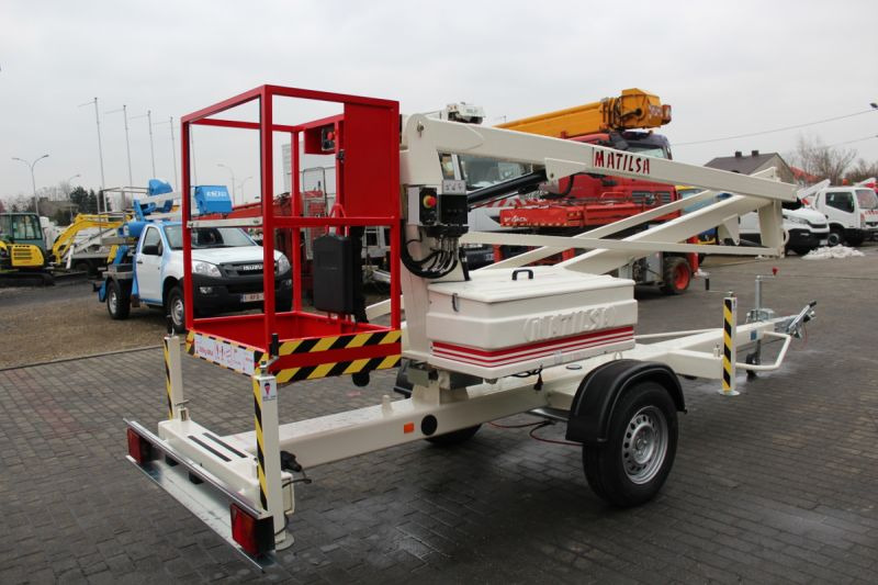 Nowy podnośnik na przyczepie Matilsa Parma 12 - Plataforma elevadora remolcable: foto 3 Nowy podnośnik na przyczepie Matilsa Parma 12 - Plataforma elevadora remolcable: foto 3