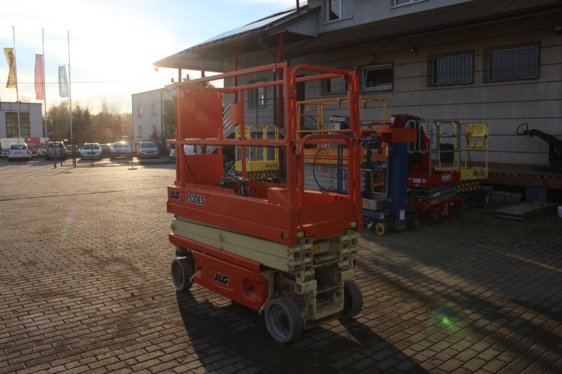 Podnośnik nożycowy elektryczny 8 m JLG 1930 ES - Plataforma de tijeras: foto 4 Podnośnik nożycowy elektryczny 8 m JLG 1930 ES - Plataforma de tijeras: foto 4