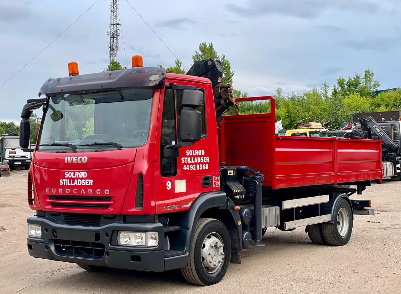 IVECO EUROCARGO - Camión grúa: foto 5 IVECO EUROCARGO - Camión grúa: foto 5