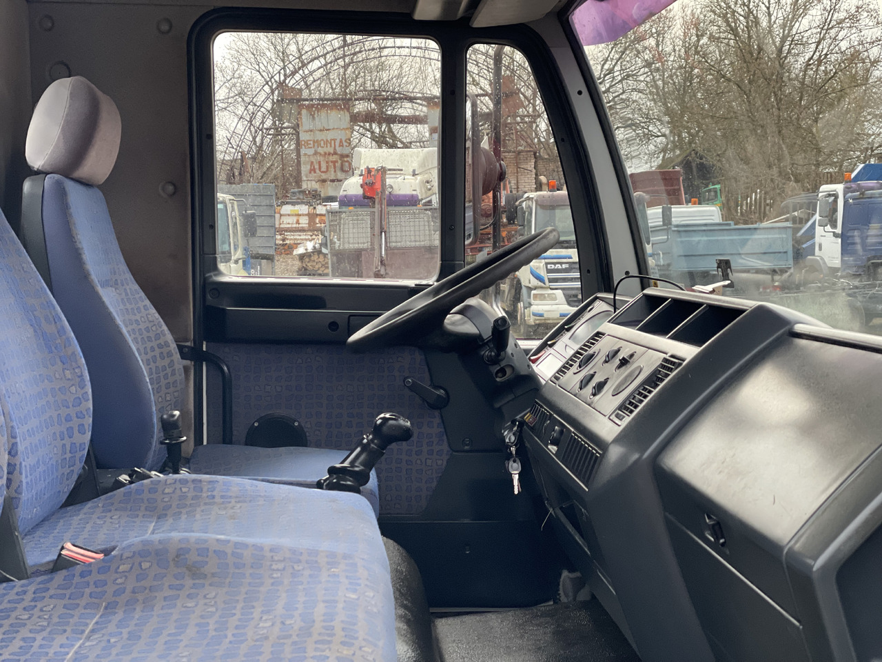 Camión volquete MAN LE: foto 13 Camión volquete MAN LE: foto 13