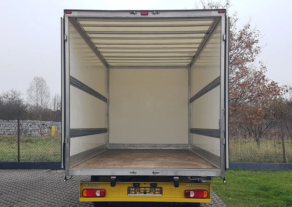 Renault MASTER KONTENER 8EP 4,21x2,23x2,22 KLIMA MANUAL KRAJOWY 6-BIEGÓW - Furgoneta caja cerrada: foto 5 Renault MASTER KONTENER 8EP 4,21x2,23x2,22 KLIMA MANUAL KRAJOWY 6-BIEGÓW - Furgoneta caja cerrada: foto 5