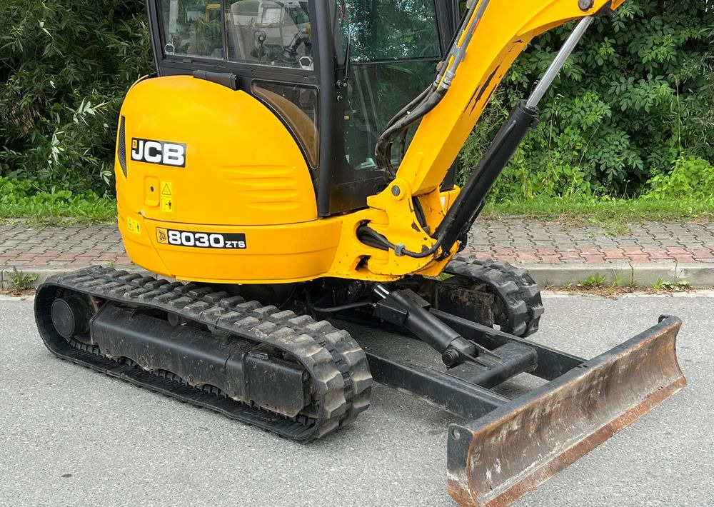 JCB * JCB 8030 *Sprowadzona* MINIKOPARKA Stan IDEALNY - Miniexcavadora: foto 5 JCB * JCB 8030 *Sprowadzona* MINIKOPARKA Stan IDEALNY - Miniexcavadora: foto 5