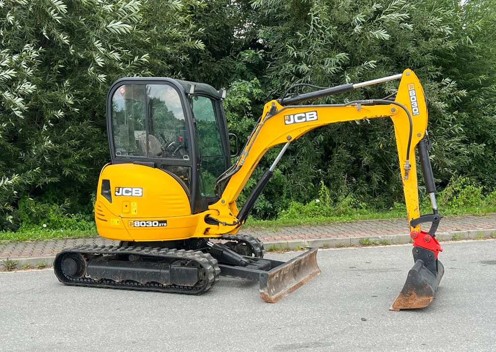 JCB * JCB 8030 *Sprowadzona* MINIKOPARKA Stan IDEALNY - Miniexcavadora: foto 2 JCB * JCB 8030 *Sprowadzona* MINIKOPARKA Stan IDEALNY - Miniexcavadora: foto 2