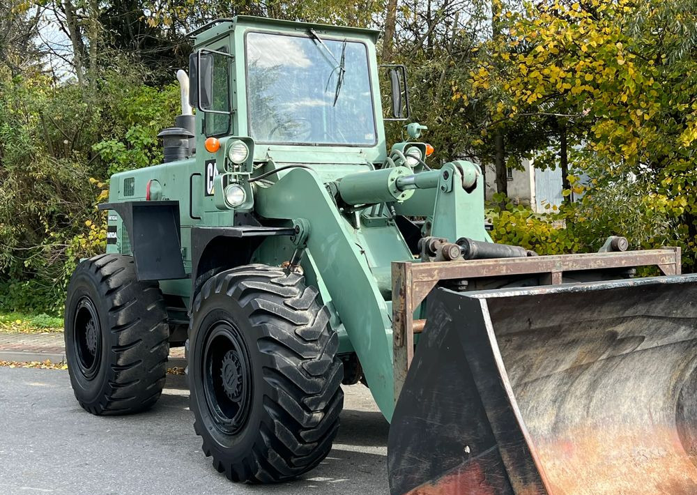 Komatsu Ładowarka KOMATSU 540 EX-army  Widły Łyżka Bardzo Dobry Stan ( CAT JCB Liebherr ) - Cargadora de ruedas: foto 5 Komatsu Ładowarka KOMATSU 540 EX-army  Widły Łyżka Bardzo Dobry Stan ( CAT JCB Liebherr ) - Cargadora de ruedas: foto 5