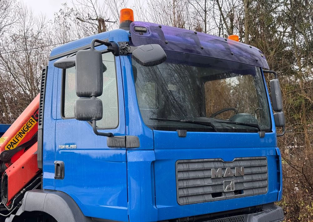 MAN * MAN 18 280 * Kiper Wywrotka * 4x4 * HDS Palfinger 120 STAN BARDZO DOBRY * Sprowadzony - Camión volquete: foto 4 MAN * MAN 18 280 * Kiper Wywrotka * 4x4 * HDS Palfinger 120 STAN BARDZO DOBRY * Sprowadzony - Camión volquete: foto 4