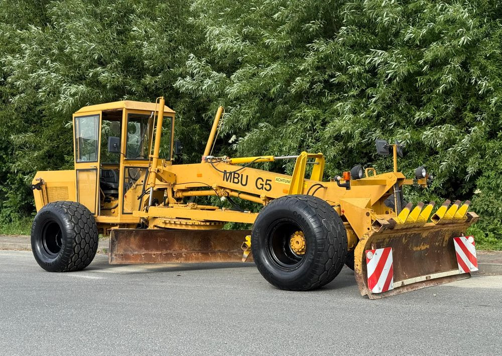 O&K * Równiarka * MBU G50 * Sprowadzona * 2 Osie * 4x4 * Maszyna Drogowa - Rodillo: foto 2 O&K * Równiarka * MBU G50 * Sprowadzona * 2 Osie * 4x4 * Maszyna Drogowa - Rodillo: foto 2