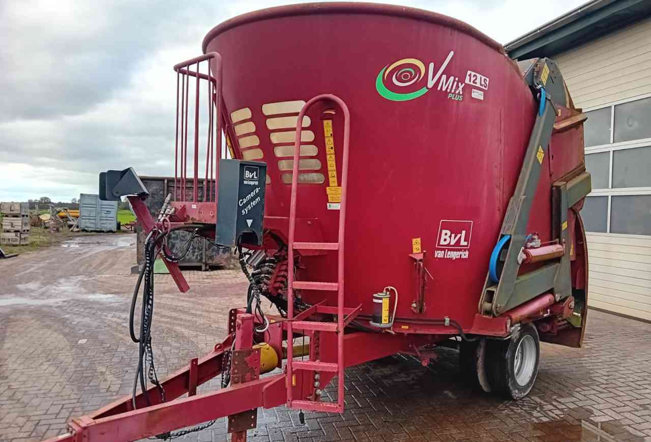 BVL V-Mix Plus 12 LS voermengwagen voermachines - Desensiladora: foto 1 BVL V-Mix Plus 12 LS voermengwagen voermachines - Desensiladora: foto 1