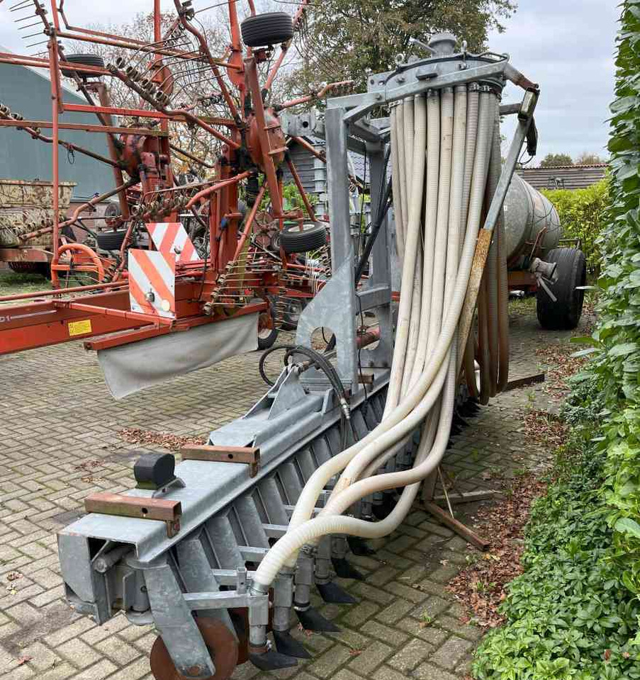 Jako ZBM 480 Zodebemester graslandbemester injecteur mestverwerking - Inyector de purín: foto 3 Jako ZBM 480 Zodebemester graslandbemester injecteur mestverwerking - Inyector de purín: foto 3