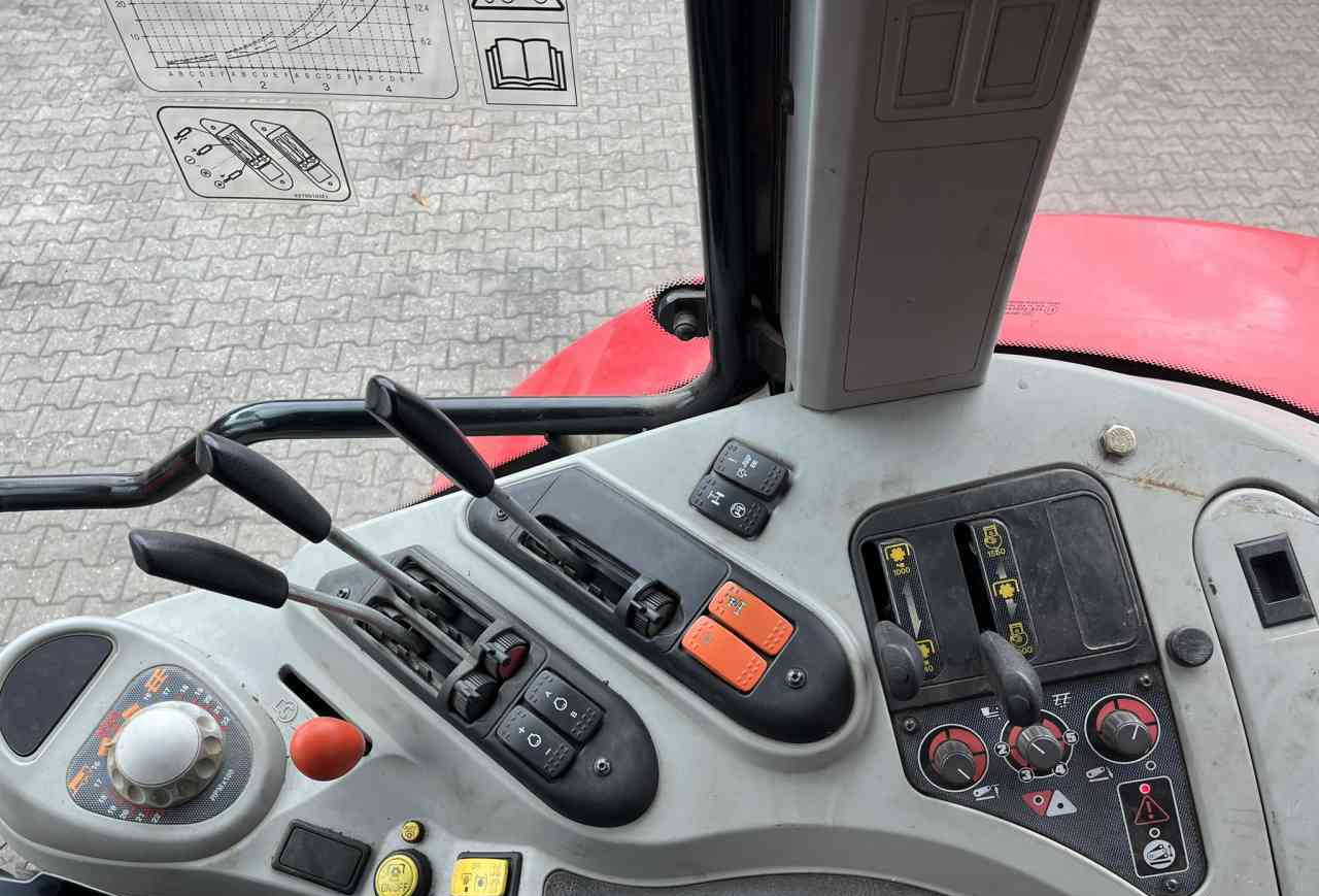 Tractor Massey Ferguson 6465 Dyna-6 Tractoren: foto 6 Tractor Massey Ferguson 6465 Dyna-6 Tractoren: foto 6