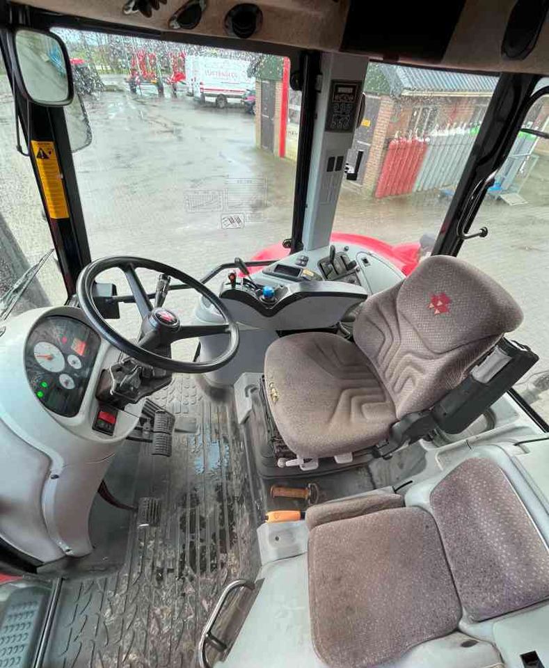 Massey Ferguson 6480 Dyna-6 T3 tractoren - Tractor: foto 5 Massey Ferguson 6480 Dyna-6 T3 tractoren - Tractor: foto 5