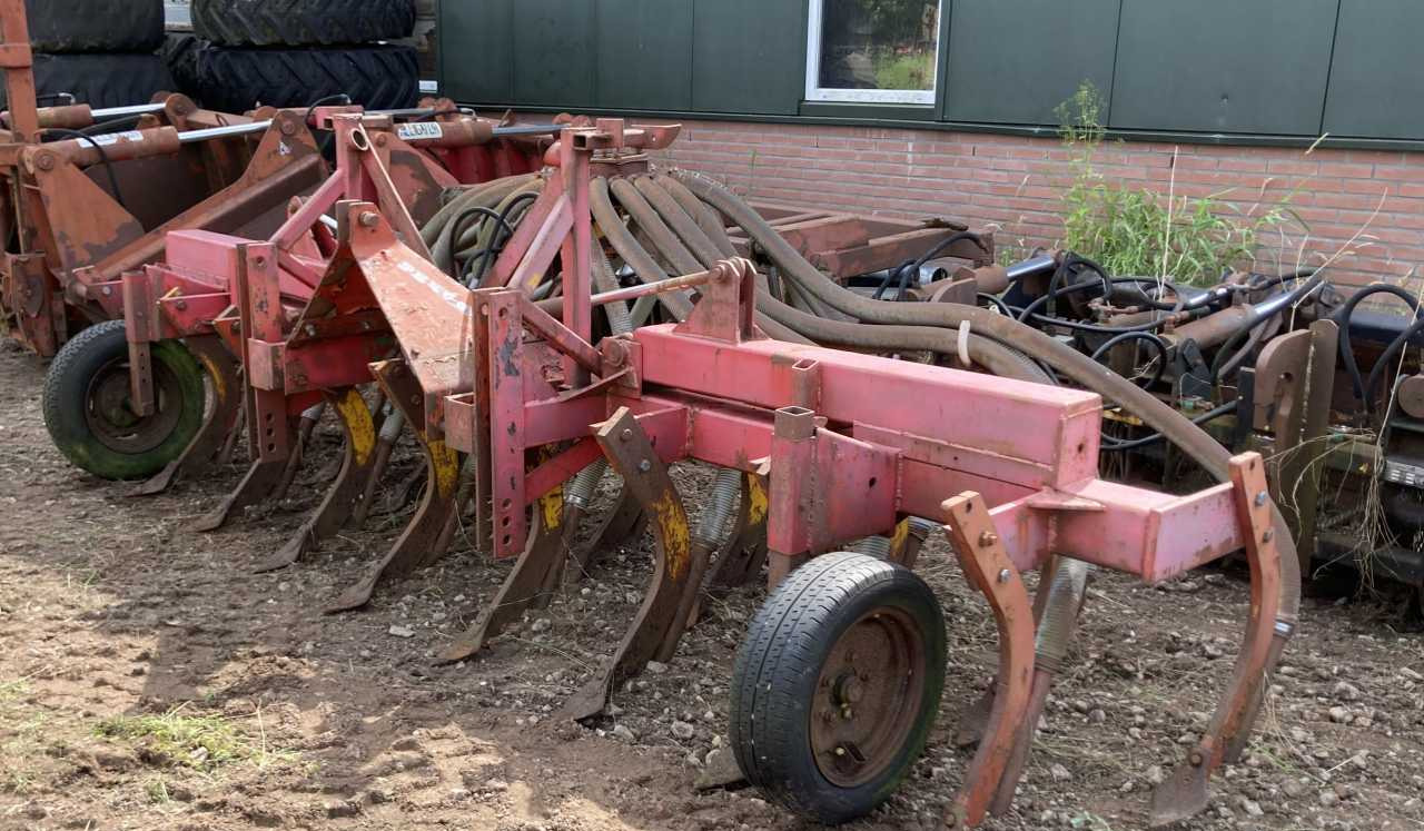 Peecon Bouwlandinjecteur, mestverwerking - Inyector de purín: foto 2 Peecon Bouwlandinjecteur, mestverwerking - Inyector de purín: foto 2