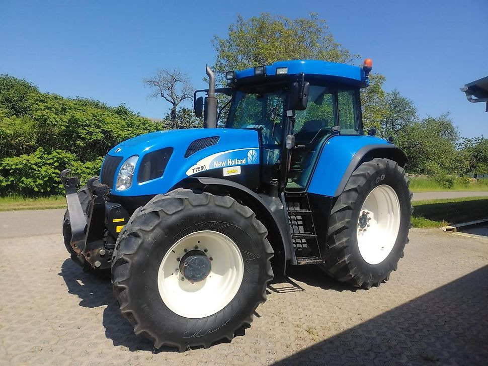 New Holland New Holland tvt 7540 - Tractor: foto 1 New Holland New Holland tvt 7540 - Tractor: foto 1