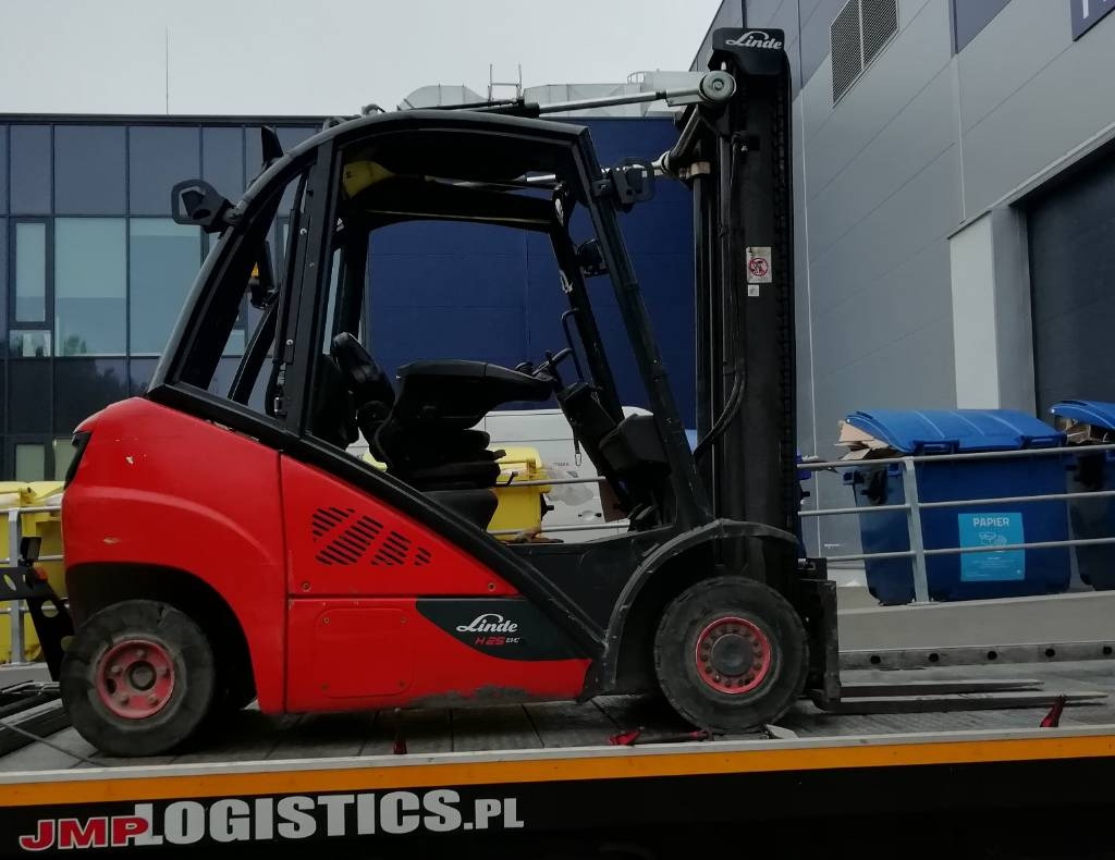 Carretilla elevadora de gas Linde H 25 T - 02: foto 6