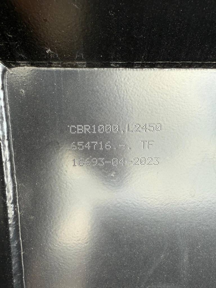 Manitou CBR 1000 2450mm 654716 - Cazo para Maquinaria de construcción: foto 4 Manitou CBR 1000 2450mm 654716 - Cazo para Maquinaria de construcción: foto 4