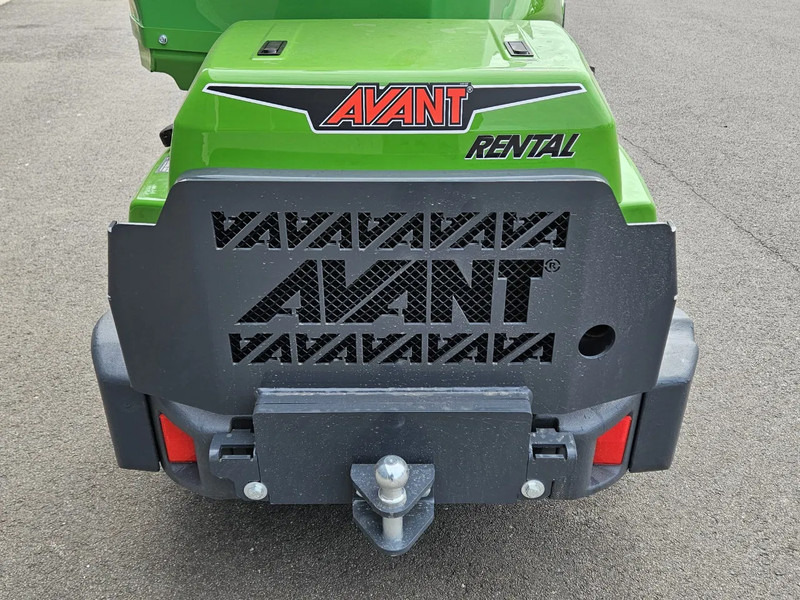 Minicargadora de cadenas Avant 650i Rental mini-shovel: foto 11