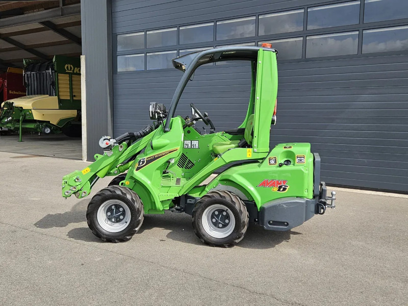 Minicargadora de cadenas Avant E6 Mini-shovel: foto 7 Minicargadora de cadenas Avant E6 Mini-shovel: foto 7