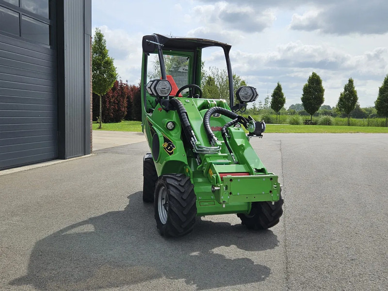 Minicargadora de cadenas Avant E6 Mini-shovel: foto 11 Minicargadora de cadenas Avant E6 Mini-shovel: foto 11